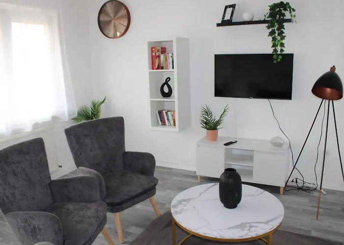 Ruhiges & Schickes 4 Zi-Apartment